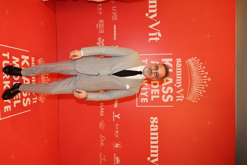 Sammyvit Klass Model Türkiye 2025 :  Ünlü �simler K�rm�z� Hal� ��kl���yla Oscar Gecesini Aratmad�